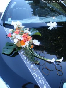 voiture mariage fleurs d'émotion