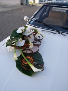 voiture mariage fleurs d'émotion